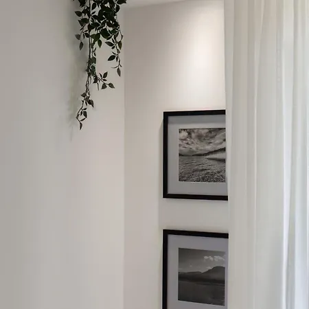 Apartment Stay&go Des Monts - Centre-ville - Parking Prive - 20 Min Du