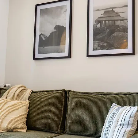 Stay&go Des Monts - Centre-ville - Parking Prive - 20 Min Du Aix-les-Bains